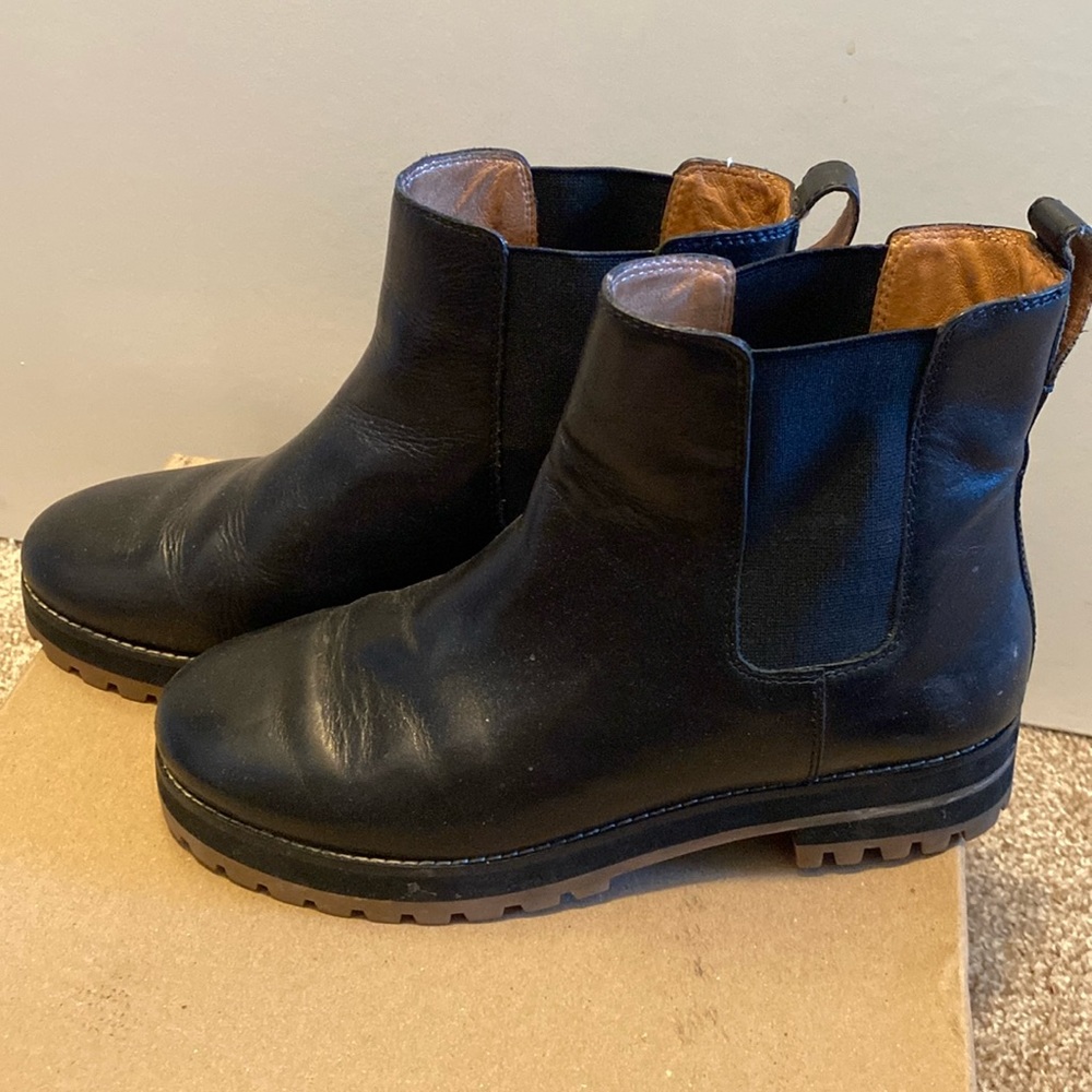 Black Madewell Lug-Sole Chelsea Boots in Leather